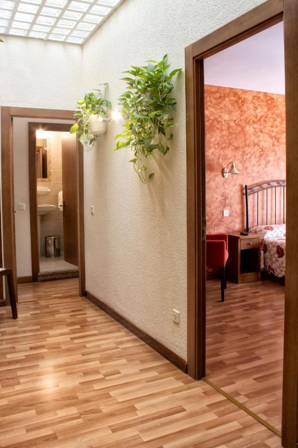 Hotel Covadonga Cangas de Onis Exterior photo