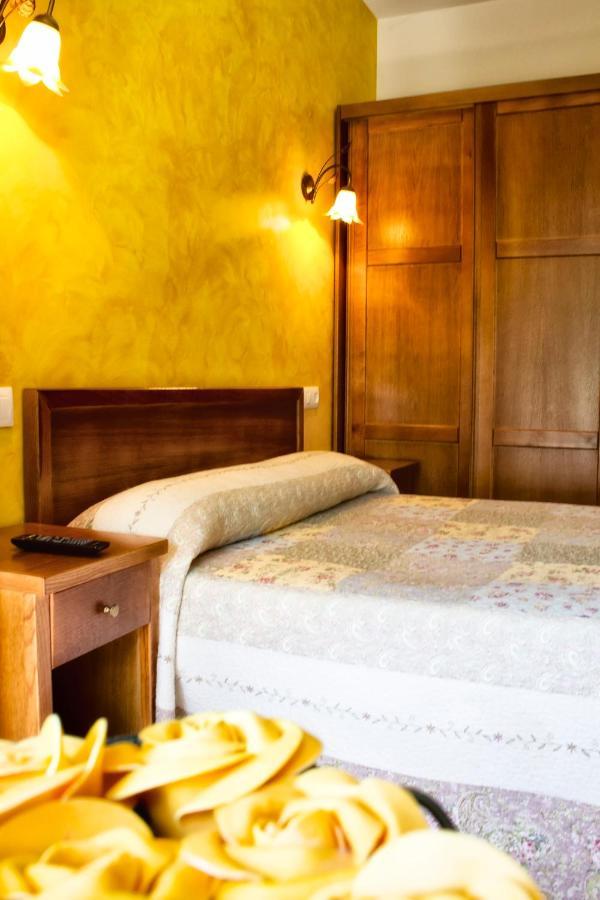 Hotel Covadonga Cangas de Onis Exterior photo
